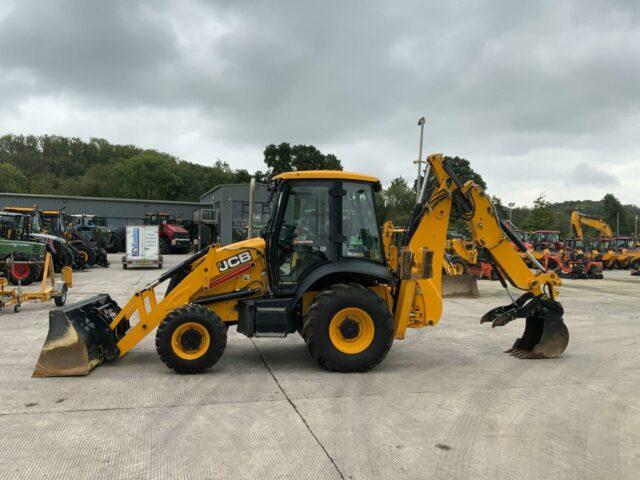 JCB 3CX Eco Wheeled Digger (ST21055)