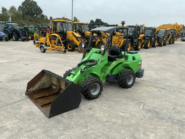 Avant 750 Wheeled Telescopic Loading Shovel (ST20943)