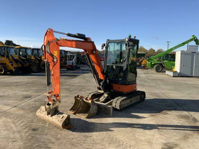 Hitachi Zaxis 33U Digger (ST21548)