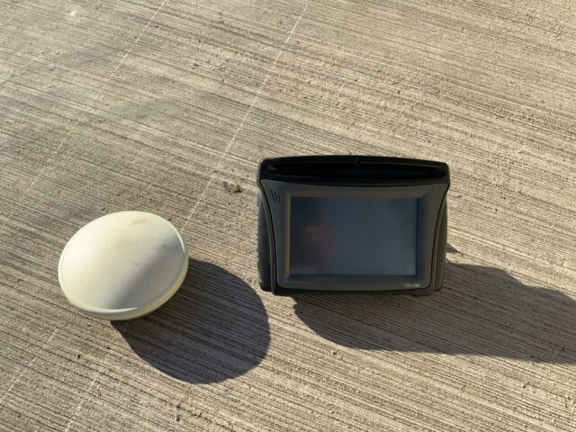 Trimble GPS Screen and Reciever