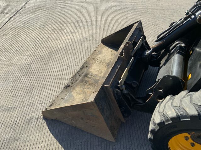 JCB 175 Wheeled Skid Steer Loader (ST22547)