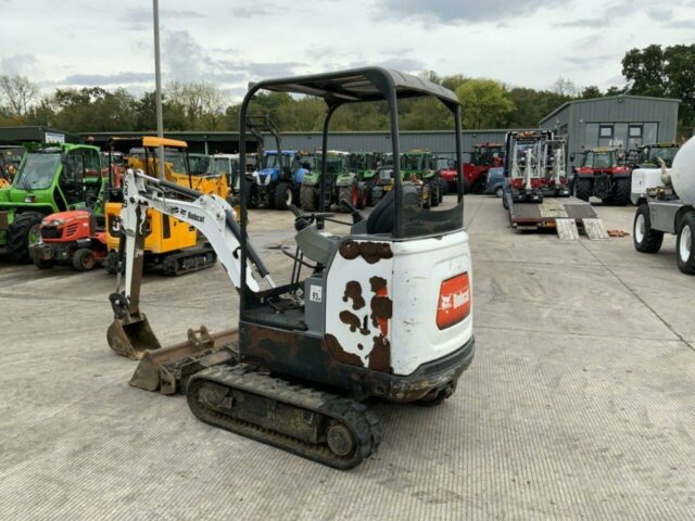 Bobcat E17 Digger (ST21355)