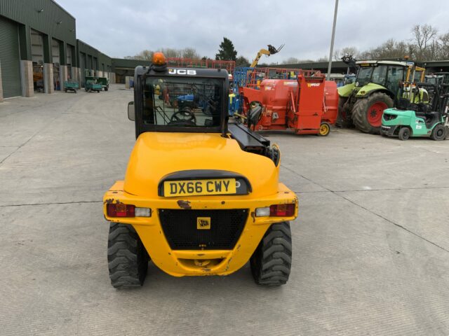 JCB 520-40 Compact Telehandler (ST22250)