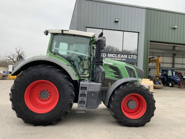 Fendt 828 Power Tractor (ST18710)