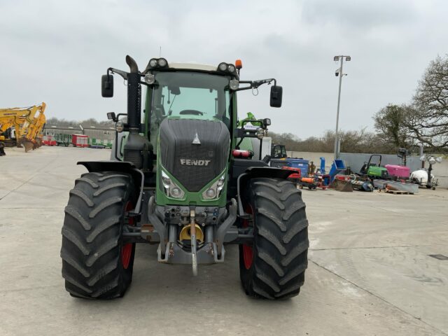 Fendt 828 Power Tractor (ST18710)