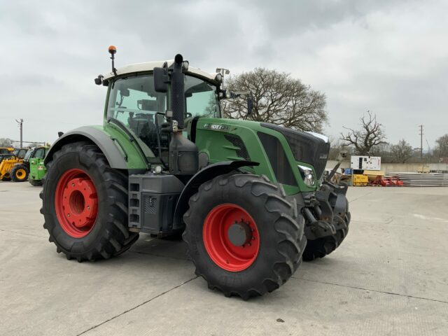 Fendt 828 Profi Plus Tractor (ST21378)