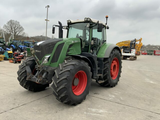 Fendt 828 Profi Plus Tractor (ST21378)