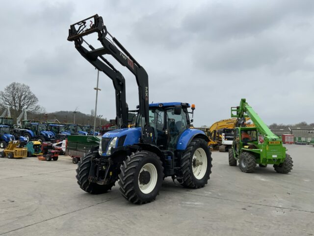 New Holland T7.260 Tractor (ST21181)