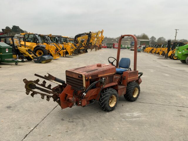 Ditch Witch 350 SX Diesel Trencher