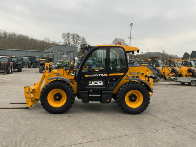 JCB 542-70 Agri Xtra Telehandler (ST21340)