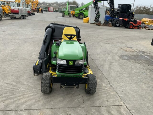 John Deere X740 Ultimate Mower (ST22456)