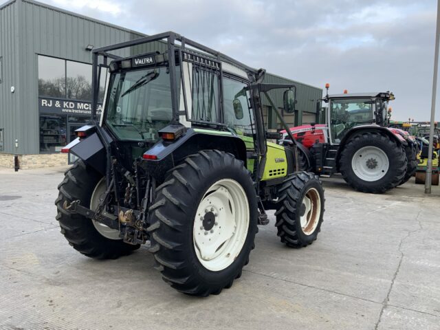 Valtra 6550 Tractor (ST22192)