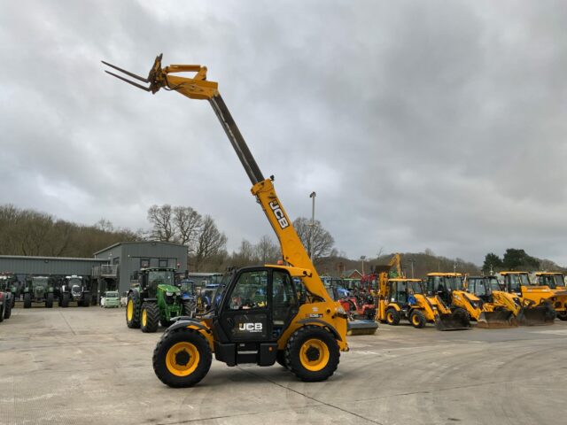 JCB 536-70 Agri Super Telehandler (ST22180)