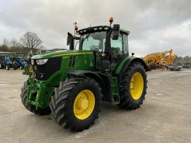 John Deere 6250R Ultimate Edition Tractor (ST22228)