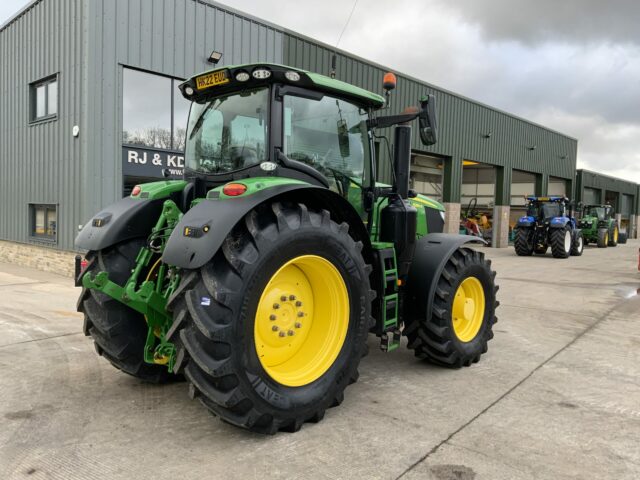 John Deere 6250R Ultimate Edition Tractor (ST22228)