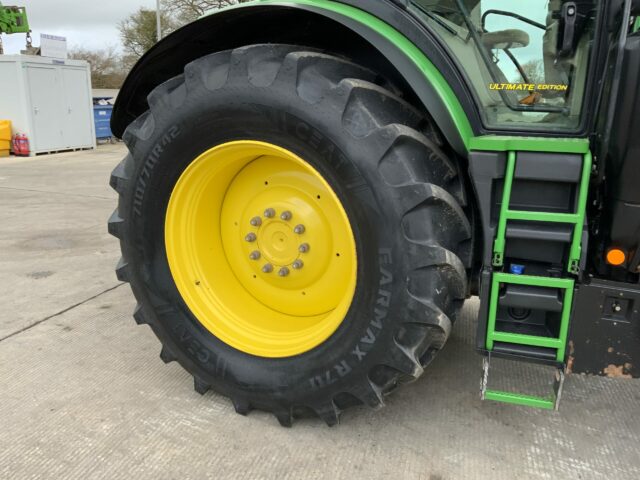 John Deere 6250R Ultimate Edition Tractor (ST22228)