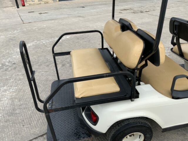 Textron 6 Seater Golf Cart