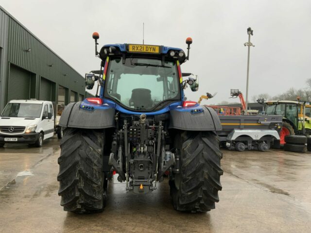 Valtra N174 Active Tractor (ST22241)