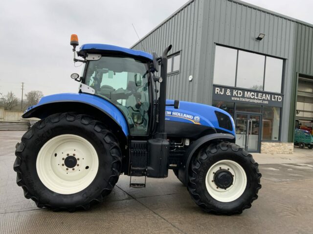 New Holland T7.200 Tractor (ST22244)