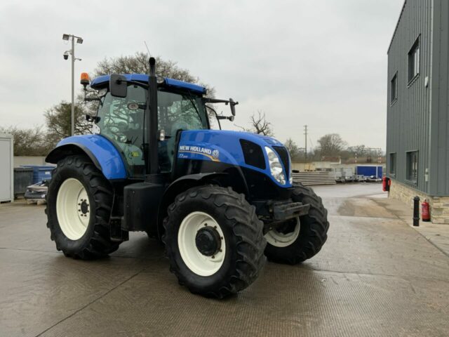 New Holland T7.200 Tractor (ST22244)