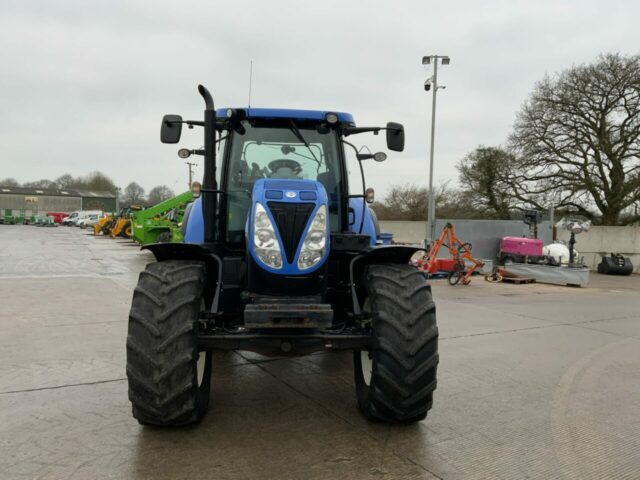 New Holland T7.200 Tractor (ST22244)