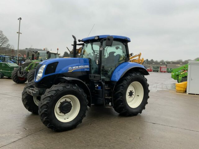 New Holland T7.200 Tractor (ST22244)