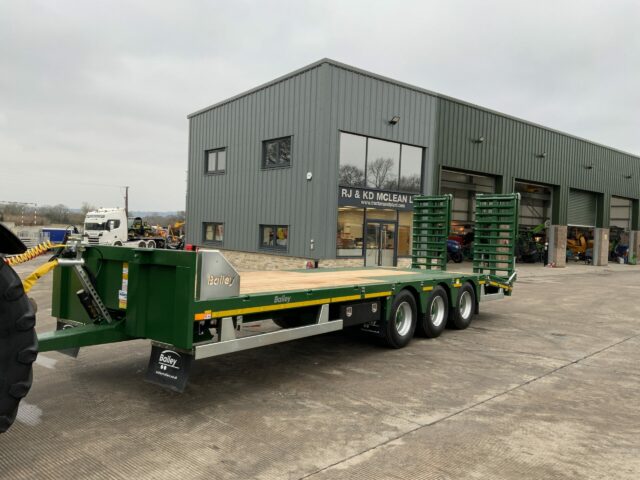 Bailey 30FT Tri Axle Low Loader Trailer