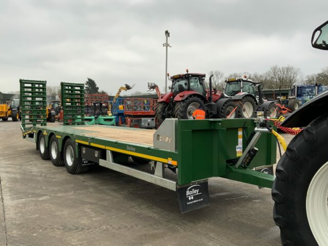 Bailey 30FT Tri Axle Low Loader Trailer