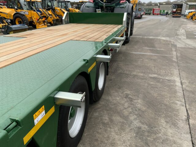 Bailey 30FT Tri Axle Low Loader Trailer