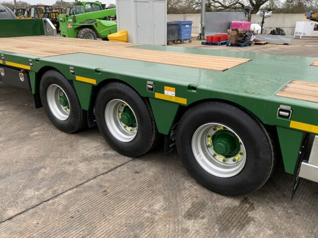 Bailey 30FT Tri Axle Low Loader Trailer