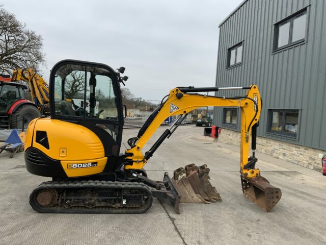 JCB 8026 CTS Digger (ST22337)