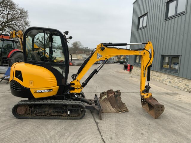 JCB 8026 CTS Digger (ST22337)