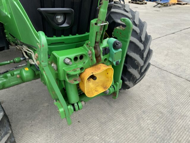 John Deere 6195R Tractor (ST22150)