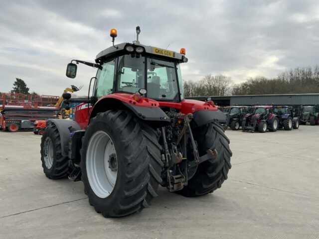 Massey Ferguson 7720 DYNA-6 Tractor (ST20734)