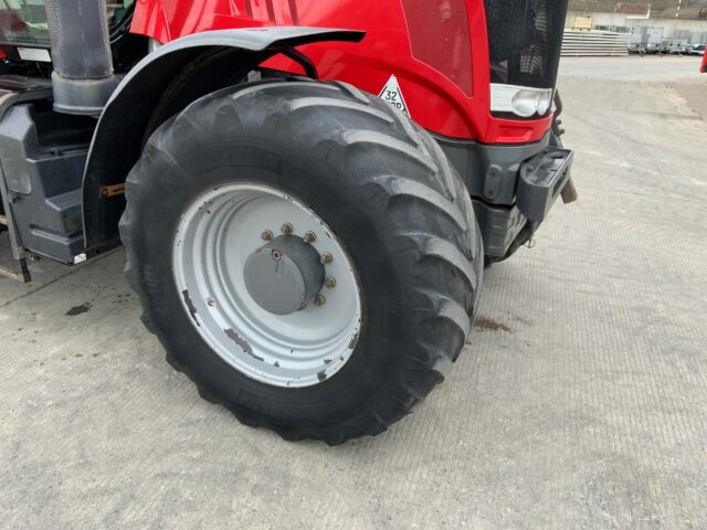 Massey Ferguson 7720 DYNA-6 Tractor (ST20734)