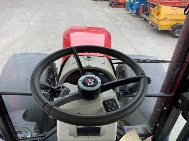 Massey Ferguson 7720 DYNA-6 Tractor (ST20734)