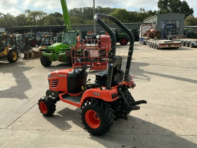 Kubota BX2350 Compact Tractor (ST21041)