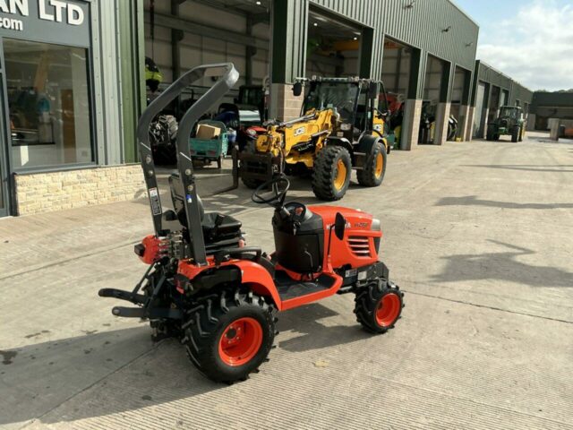 Kubota BX2350 Compact Tractor (ST21041)