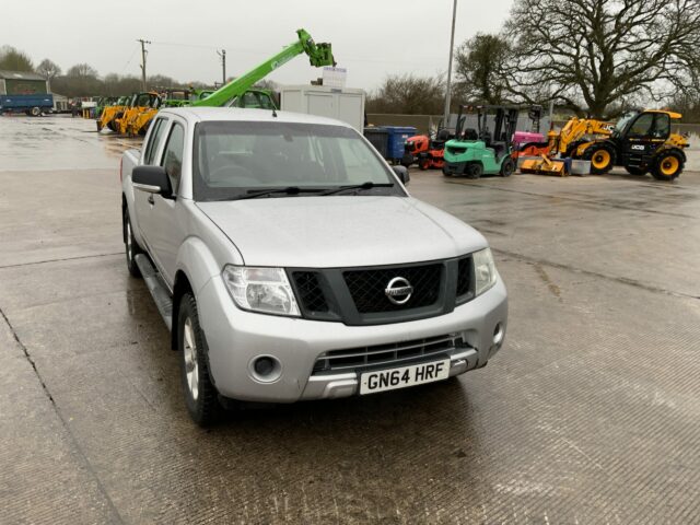 Nissan Navara Double Cab Pick Up (ST22210)