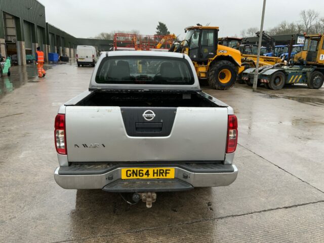 Nissan Navara Double Cab Pick Up (ST22210)