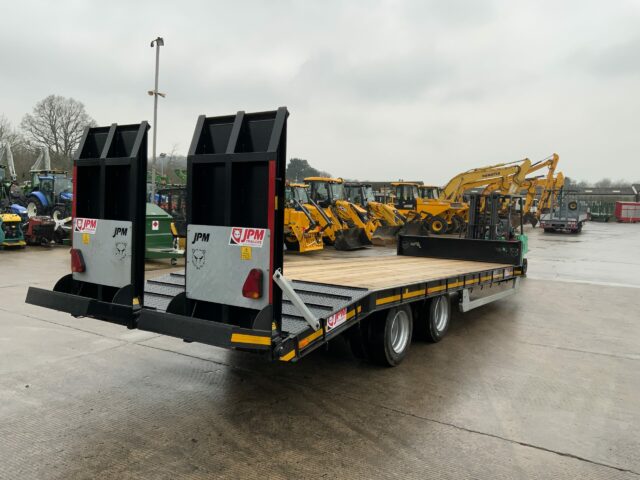 JPM Black 24ft Low Loader (ST22402)