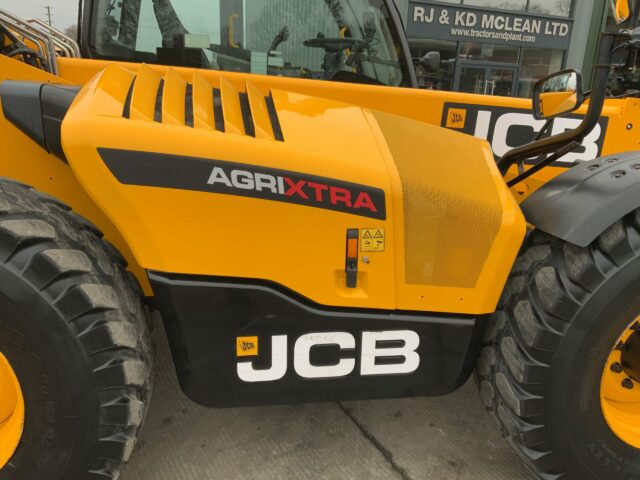 JCB 560-80 Agri Xtra Telehandler (ST22351)