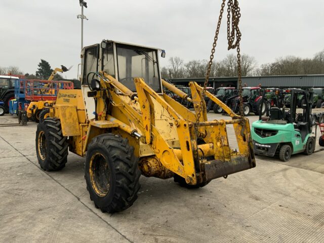 JCB 412 Farm Master Turbo Wheeled Loading Shovel (ST22182)