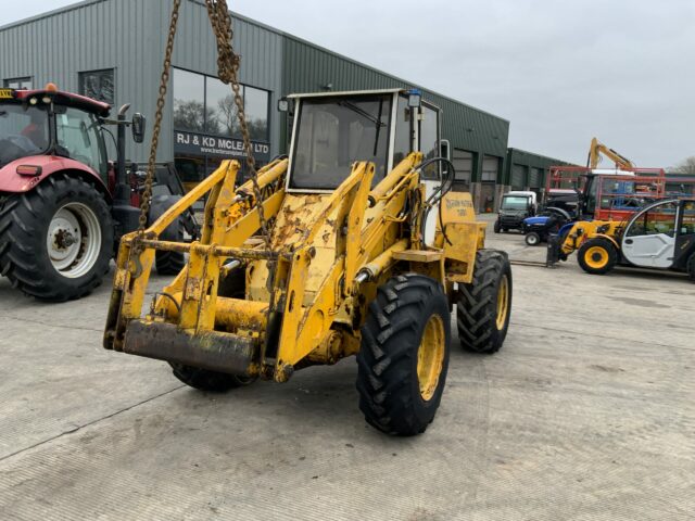 JCB 412 Farm Master Turbo Wheeled Loading Shovel (ST22182)