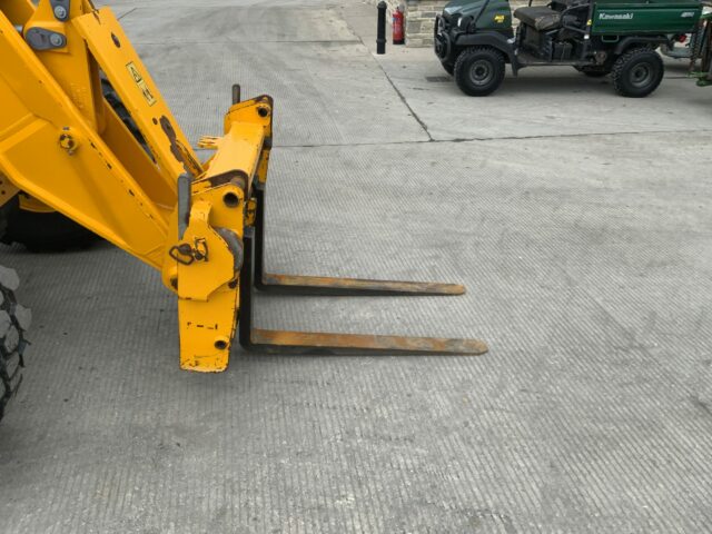 JCB 542-70 Agri Xtra Telehander (ST21734)