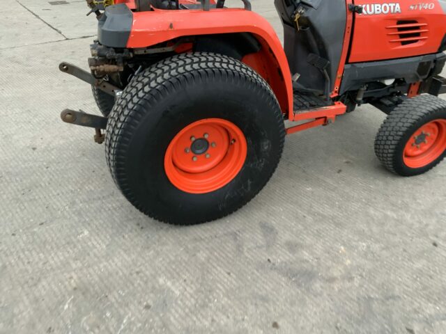 Kubota STV40 Compact Tractor (ST22299)