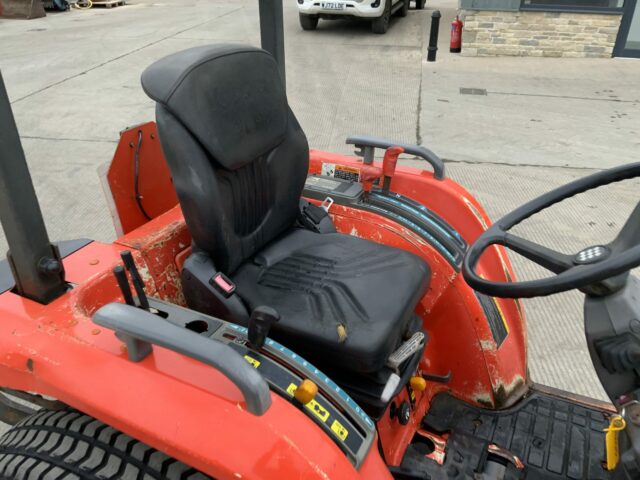 Kubota STV40 Compact Tractor (ST22299)