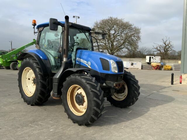 New Holland T6.140 Tractor (ST21935)