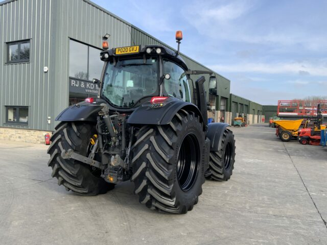 Valtra N174 Direct Tractor (ST22409)