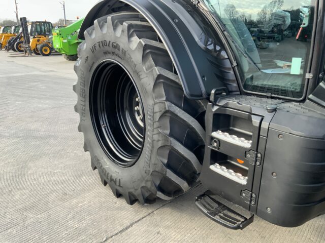 Valtra N174 Direct Tractor (ST22409)